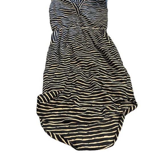 Banana Republic Dresses & Skirts - COPY -banana republic navy with white stripes dress